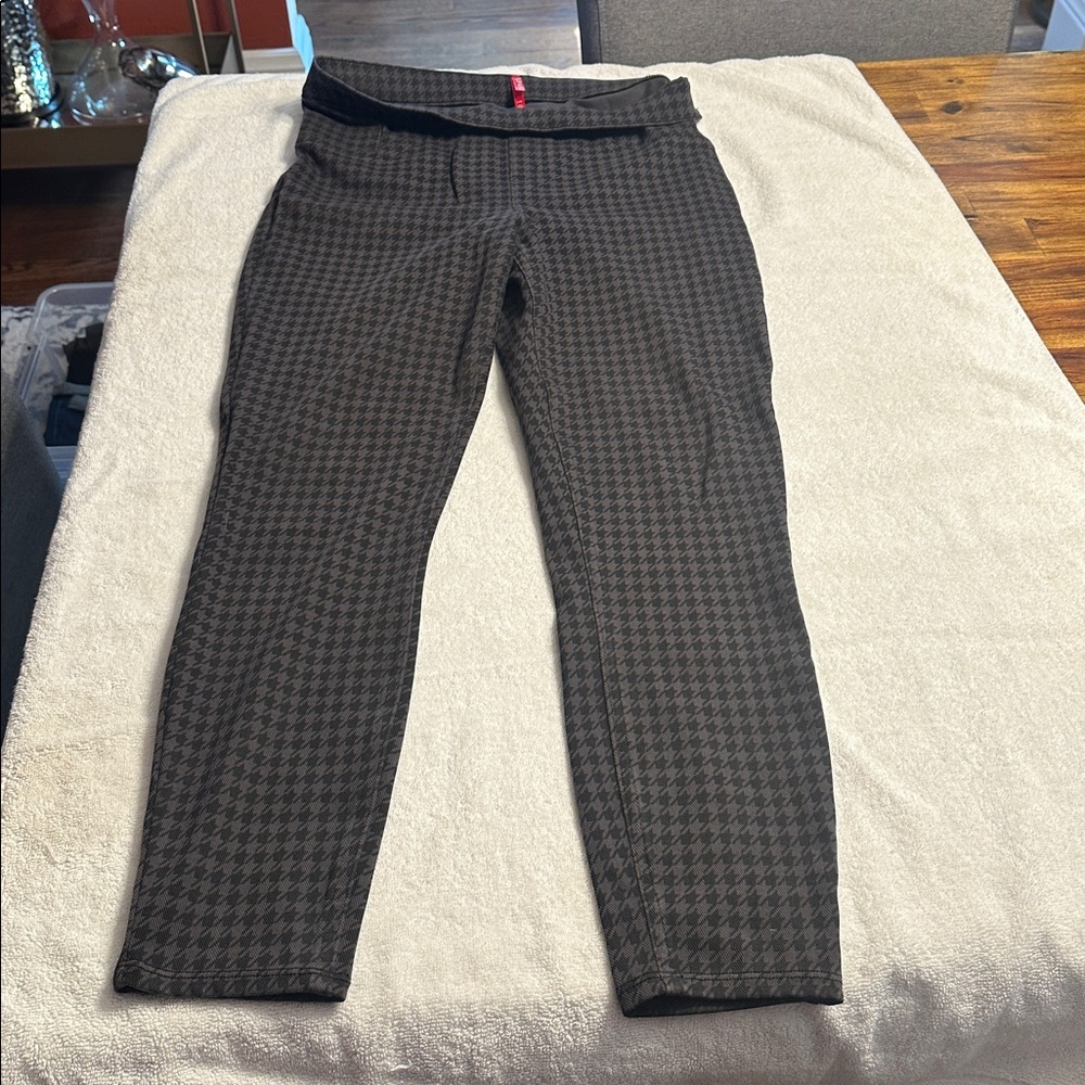 SPANX Charcoal Houndstooth Jean-ish Pants